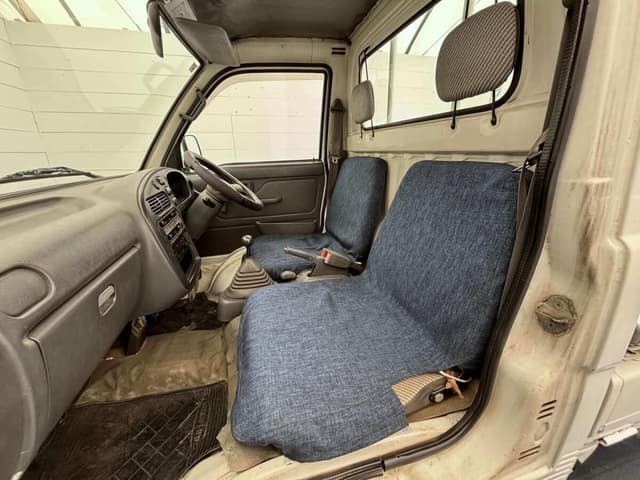 1997 Daihatsu Hijet JDM car for sale — photo 10 of 25