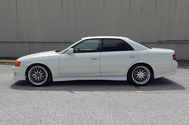 1999 Toyota Chaser JDM car for sale — photo 9 of 18