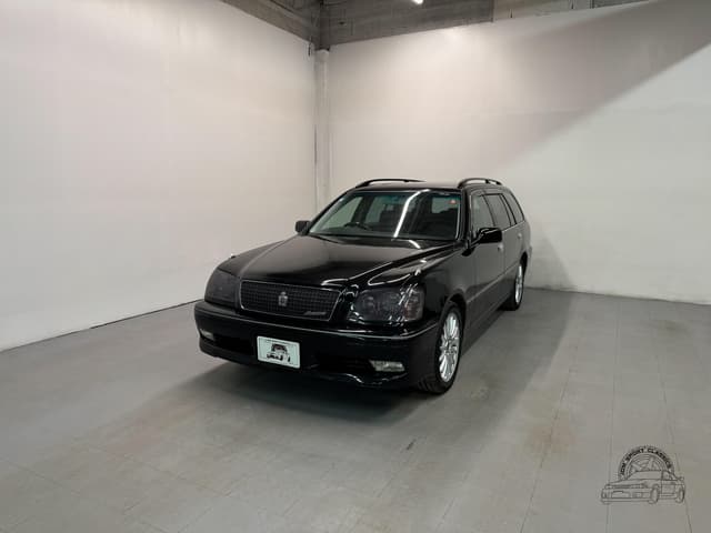 2000 Toyota Crown JDM car for sale — photo 4 of 25