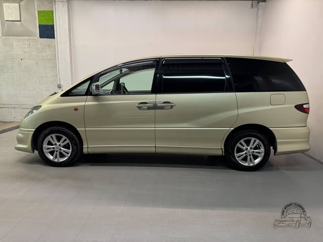 2000 Toyota Estima JDM car for sale — photo 11 of 25