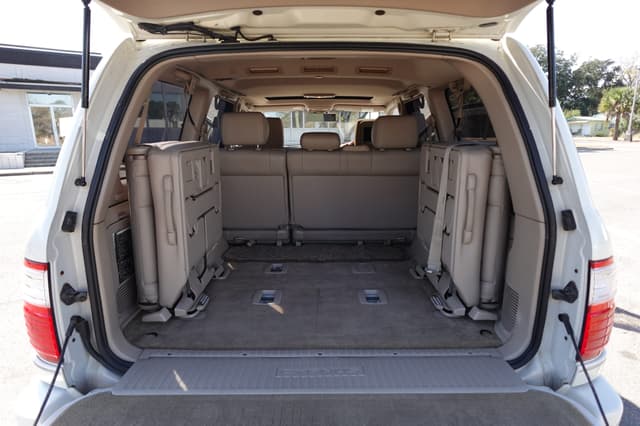2000 Toyota Land Cruiser JDM car for sale — photo 20 of 21