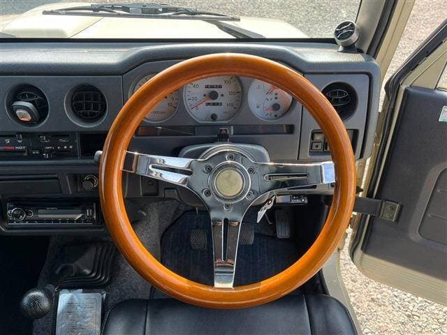 1995 Suzuki Jimny JDM car for sale — photo 13 of 20