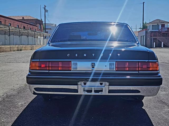1998 Toyota Century JDM car for sale — photo 4 of 24