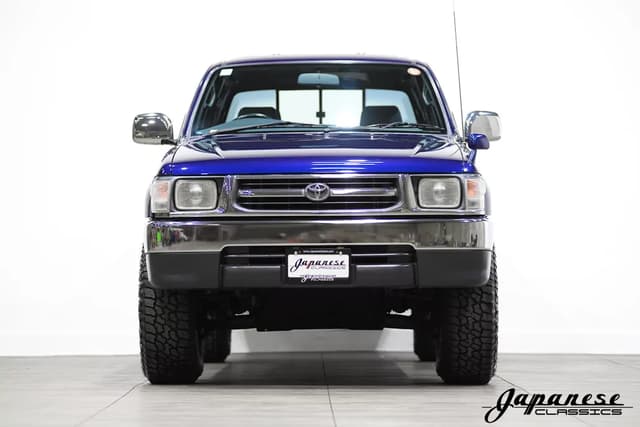 1997 Toyota Hilux JDM car for sale — photo 2 of 25