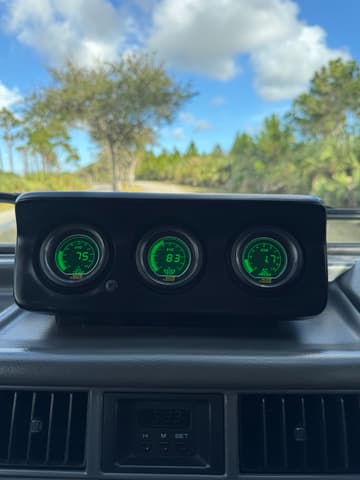 1994 Mitsubishi Delica JDM car for sale — photo 24 of 25