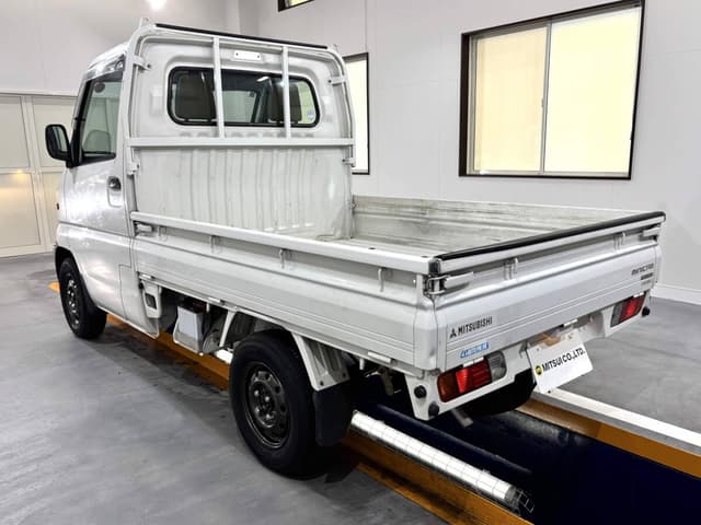 2000 Mitsubishi Minicab JDM car for sale — photo 3 of 23