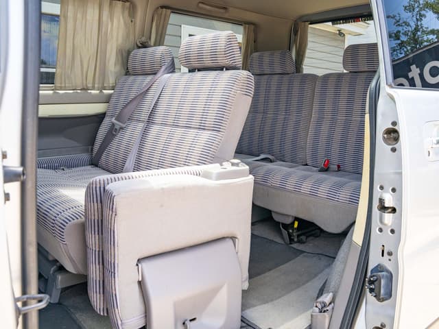 1997 Honda Stepwagon JDM car for sale — photo 14 of 15