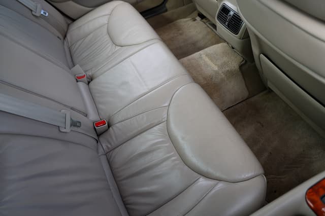 2000 Toyota Celsior JDM car for sale — photo 13 of 25