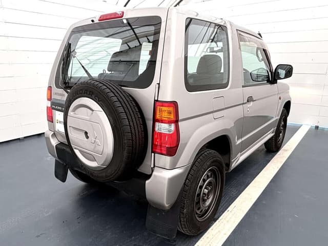 1999 Mitsubishi Pajero Mini JDM car for sale — photo 5 of 25