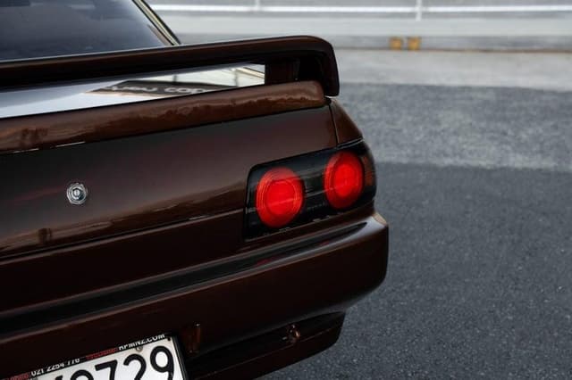 1991 Nissan Skyline JDM car for sale — photo 6 of 18