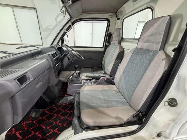 1997 Mitsubishi Minicab JDM car for sale — photo 11 of 25