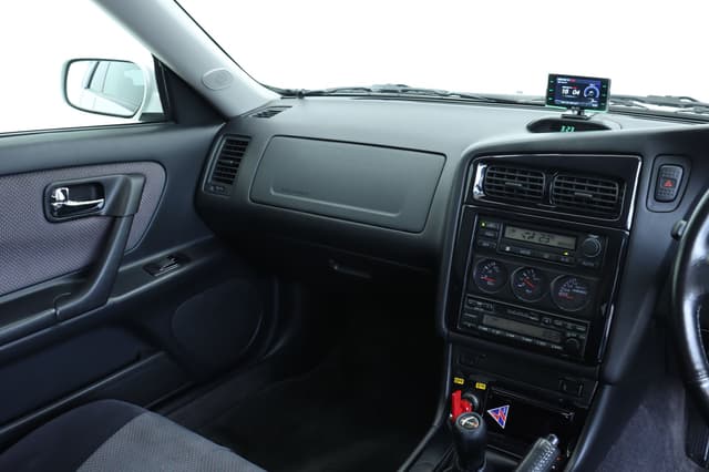 1998 Nissan Stagea JDM car for sale — photo 17 of 25