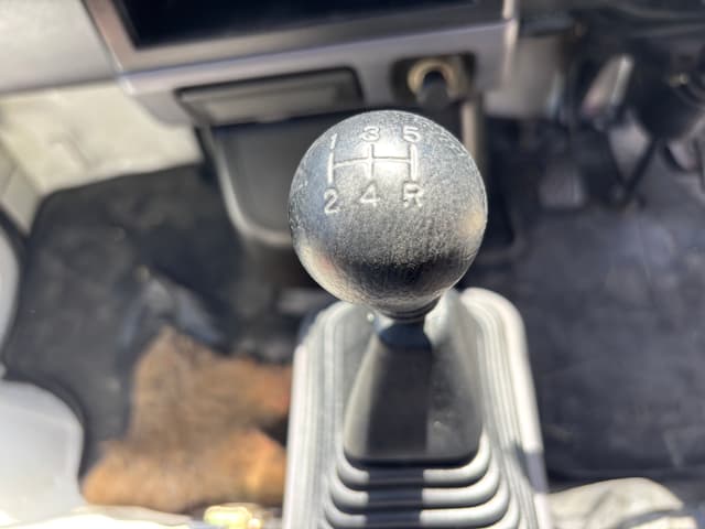 1994 Mitsubishi Minicab JDM car for sale — photo 14 of 25