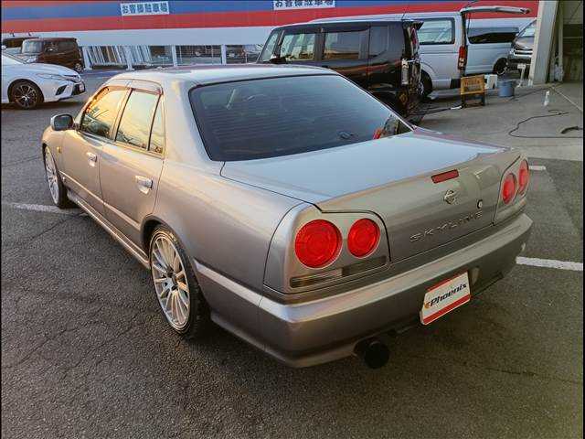 1999 Nissan Skyline JDM car for sale — photo 7 of 25
