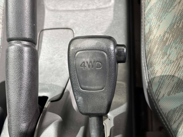 2000 Suzuki Carry JDM car for sale — photo 12 of 24