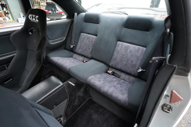 1997 Nissan Skyline JDM car for sale — photo 22 of 25