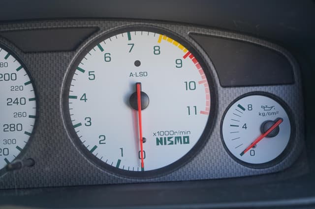 1997 Nissan Skyline JDM car for sale — photo 15 of 26