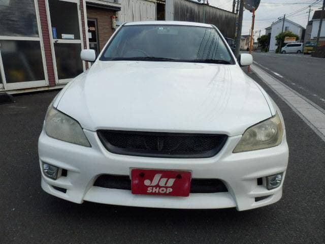 2000 Toyota Altezza JDM car for sale — photo 10 of 20