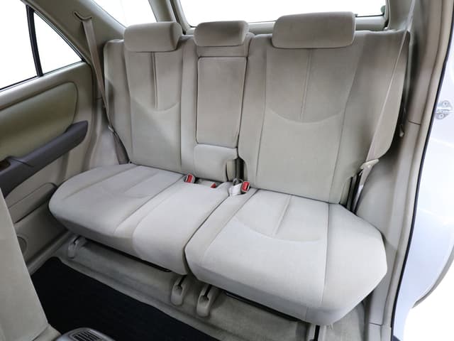 1998 Toyota Harrier JDM car for sale — photo 18 of 25