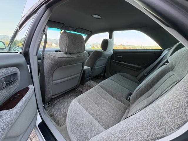1997 Toyota Mark II JDM car for sale — photo 10 of 20
