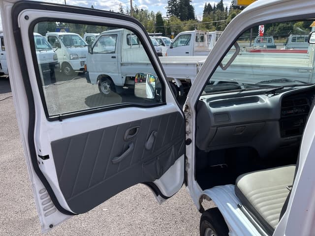 1998 Suzuki Carry JDM car for sale — photo 22 of 25