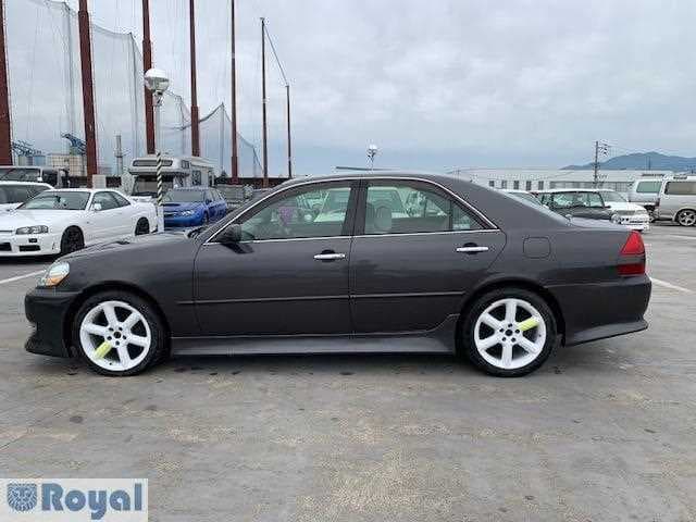 2001 Toyota Mark II JDM car for sale — photo 2 of 25
