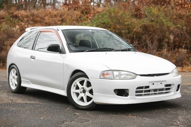 1996 Mitsubishi Mirage JDM car for sale — photo 9 of 25