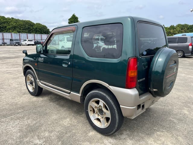 2001 Suzuki Jimny JDM car for sale — photo 2 of 25