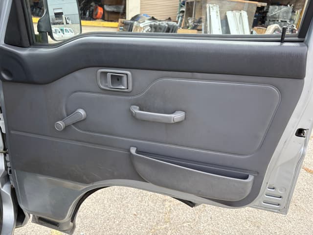 2000 Daihatsu Hijet JDM car for sale — photo 9 of 10