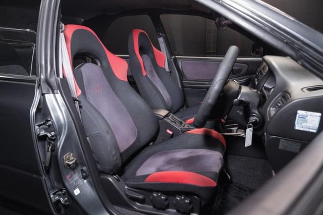 1998 Subaru Impreza JDM car for sale — photo 18 of 20