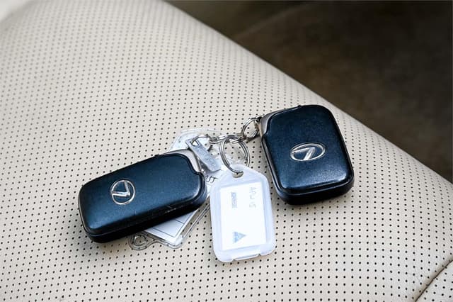 2006 Lexus Is JDM car for sale — photo 25 of 25