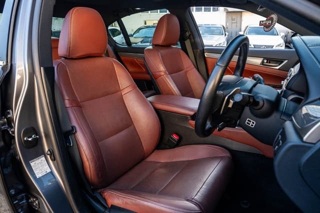 2012 Lexus Gs JDM car for sale — photo 17 of 20