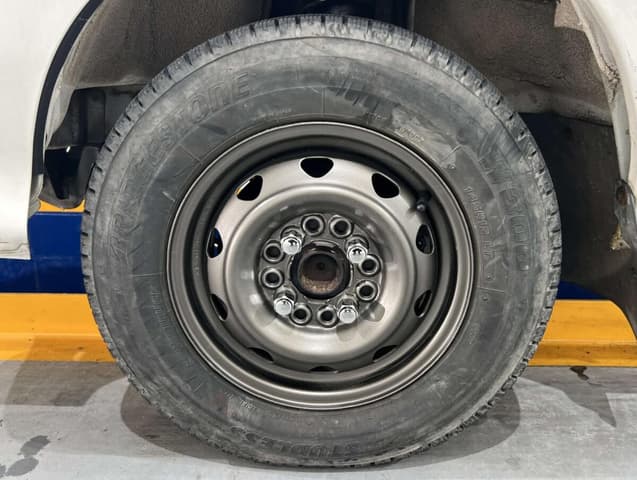 2000 Daihatsu Hijet JDM car for sale — photo 18 of 25