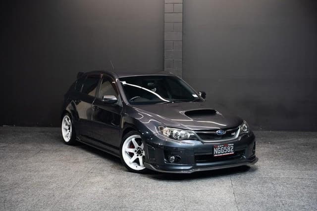 2011 Subaru Impreza JDM car for sale — photo 4 of 12
