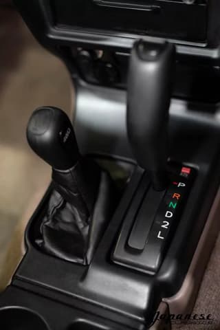 2000 Toyota Hilux Surf JDM car for sale — photo 11 of 25