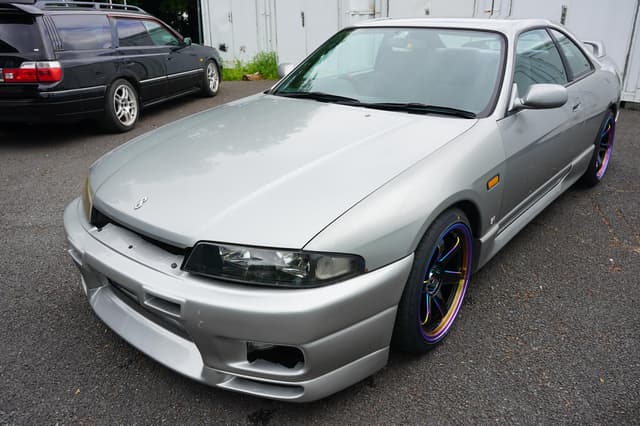 1996 Nissan Skyline JDM car for sale — photo 19 of 24