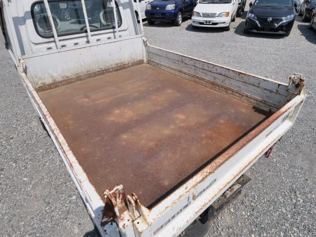 2000 Daihatsu Hijet JDM car for sale — photo 15 of 25