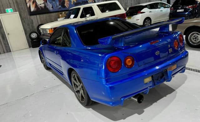 1999 Nissan Skyline JDM car for sale — photo 3 of 10