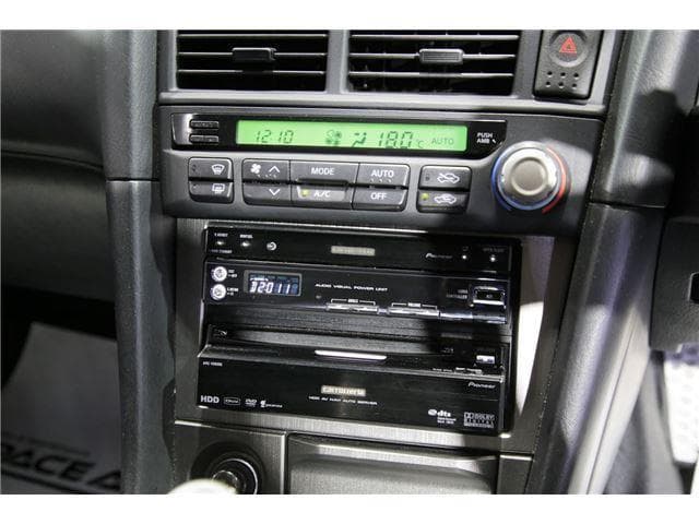 2000 Nissan Skyline JDM car for sale — photo 23 of 25