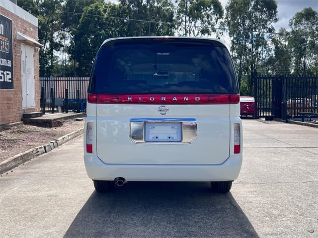 2003 Nissan Elgrand JDM car for sale — photo 7 of 16