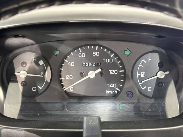 1999 Daihatsu Hijet JDM car for sale — photo 7 of 25