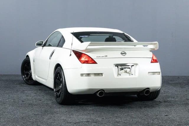 2004 Nissan Fairlady Z JDM car for sale — photo 10 of 18