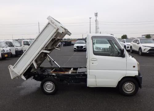 1999 Mitsubishi Minicab JDM car for sale — photo 3 of 15