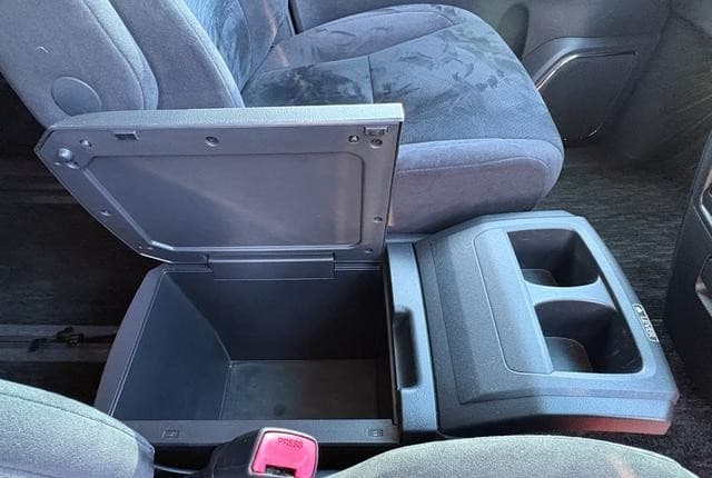2011 Toyota Alphard JDM car for sale — photo 9 of 25