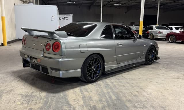 2000 Nissan Skyline JDM car for sale — photo 8 of 25