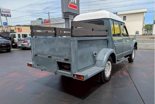 1996 Nissan Safari JDM car for sale — photo 5 of 25