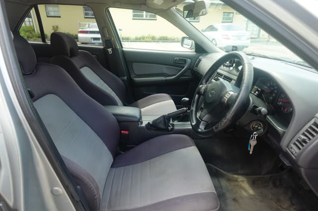 1998 Nissan Skyline JDM car for sale — photo 14 of 17