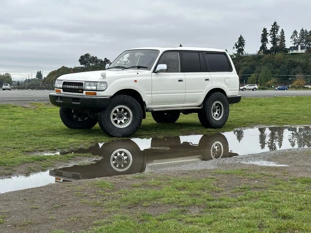 1993 Toyota Land Cruiser JDM car for sale — photo 9 of 10