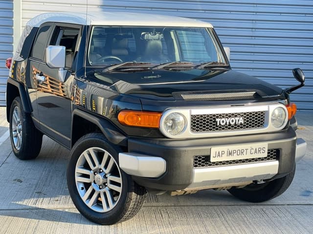 2012 Toyota Fj Cruiser JDM car for sale — photo 4 of 25