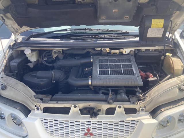 2000 Mitsubishi Delica JDM car for sale — photo 11 of 11